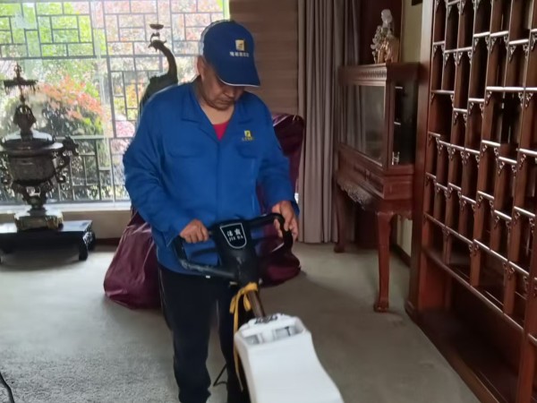 武汉办公室地毯清洗哪家靠谱 -格丽雅家政深度除渍抑菌、干净速干不伤地毯