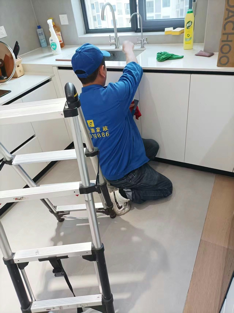 46ee8f730b1046fa369bdafe417c597f